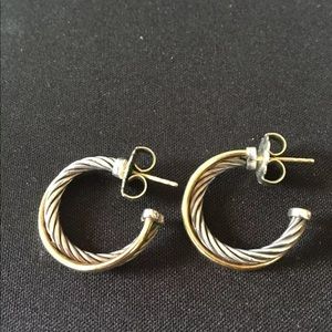 💯 Authentic David Yurman gold/silver earrings